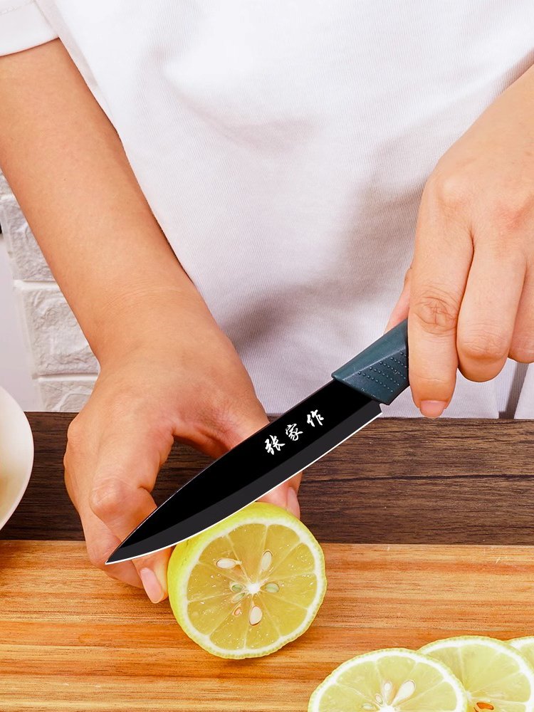 The stainless steel-fruit kitchen with a pick-up knife for the veggie-cheat student dorm