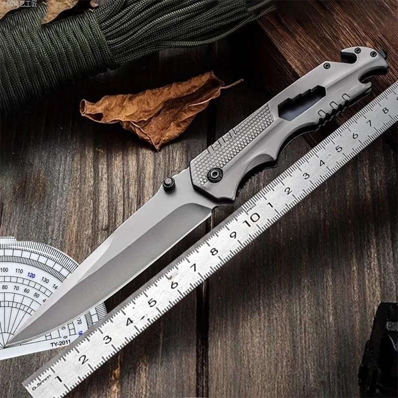The German self-defense knife folded with a fruit knife to survive Browning camping in the field