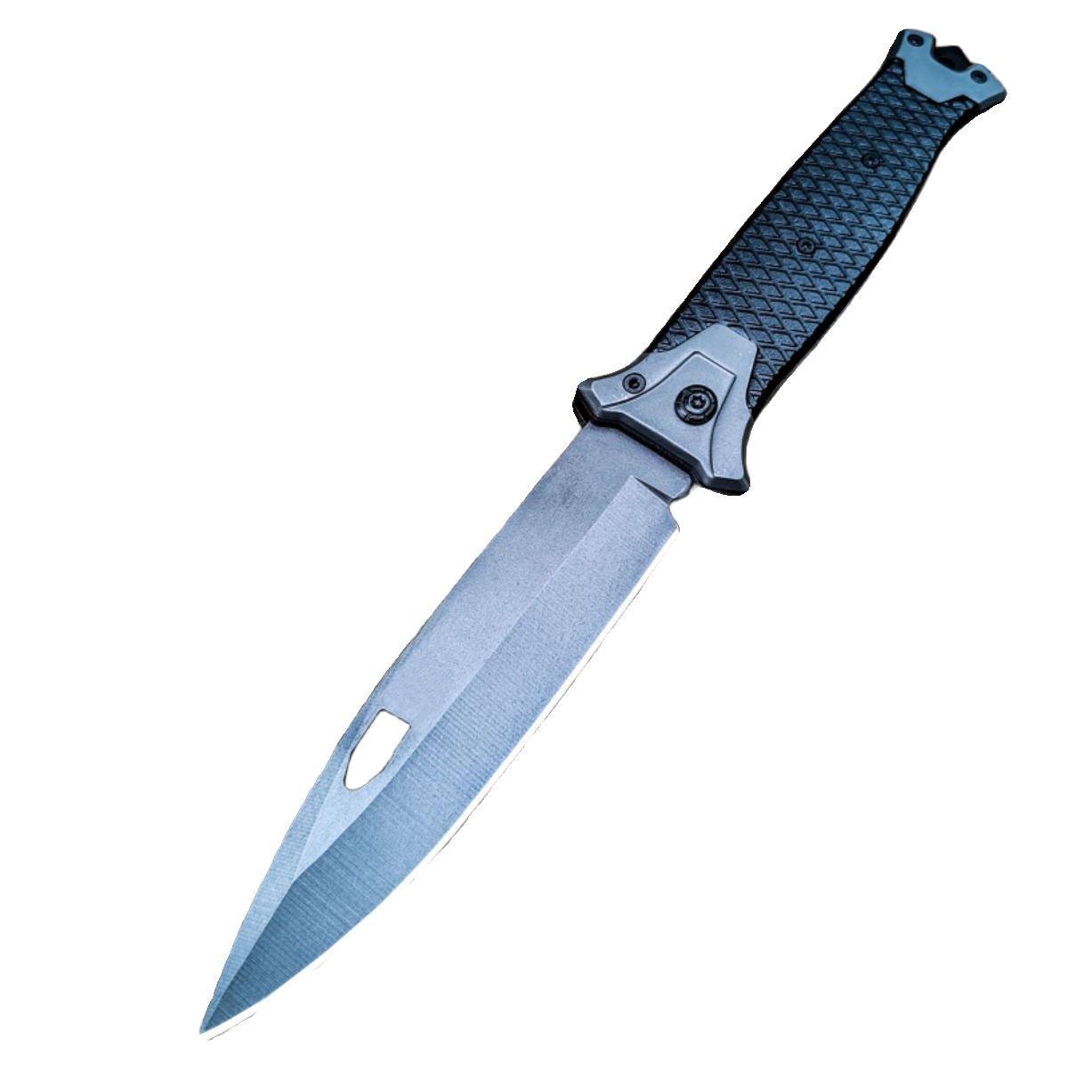 The camper's life knife was accompanied by a sharp, high-strength folding knife, an outdoor survival knife with a body-proof fruit knife