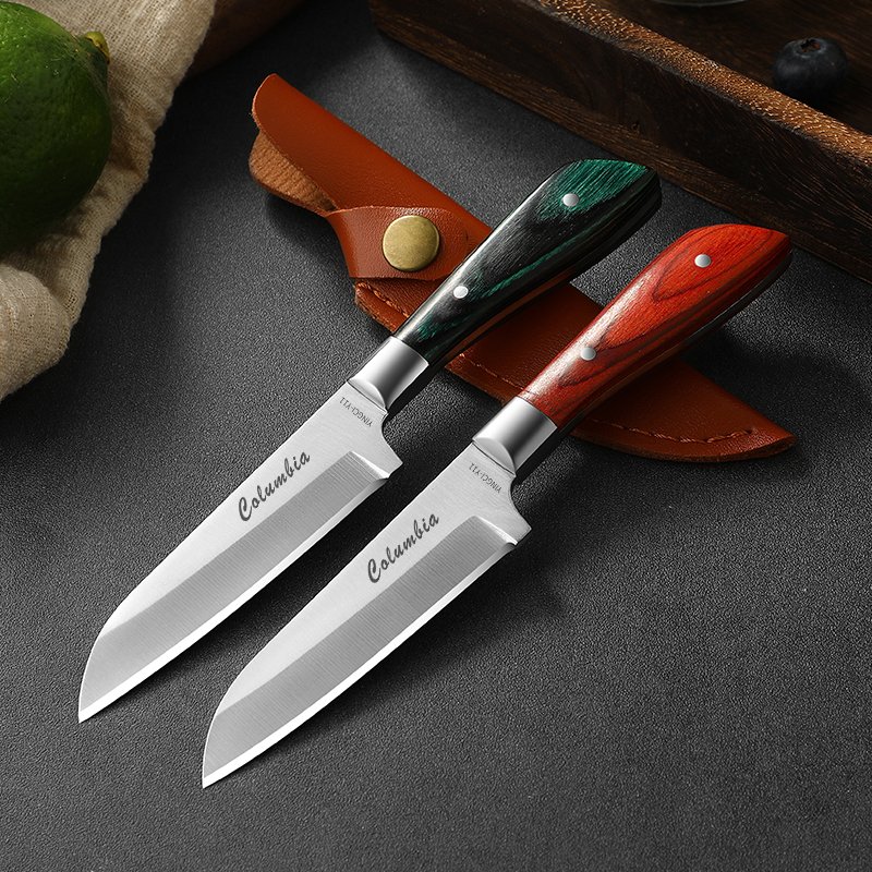 Home kitchens with stainless steel and fruit, camping, barbeque and fishing knives with a body-proof emergency knife
