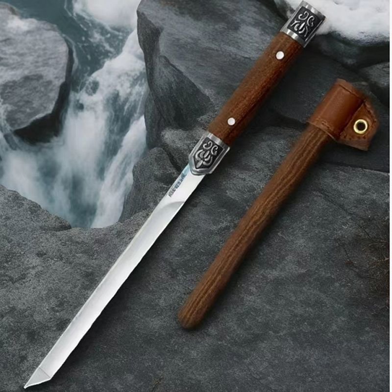 Germany imported a long sharp cutter and cut his flesh with a simple hand-carving knife