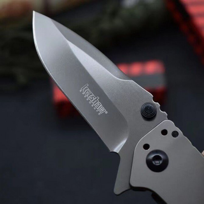 I'm going to camp with a knife to protect myself