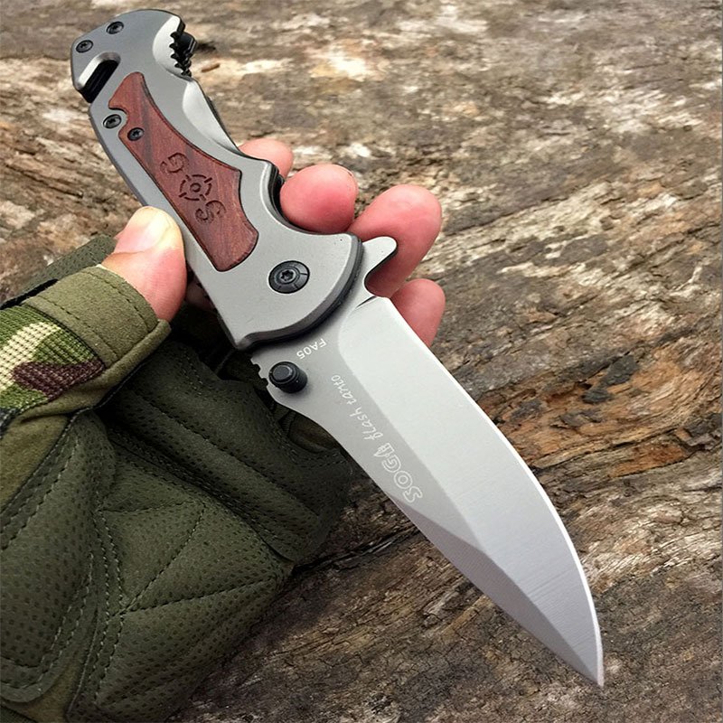 With a high-intensity, multi-purpose, folding knife and a fruit knife