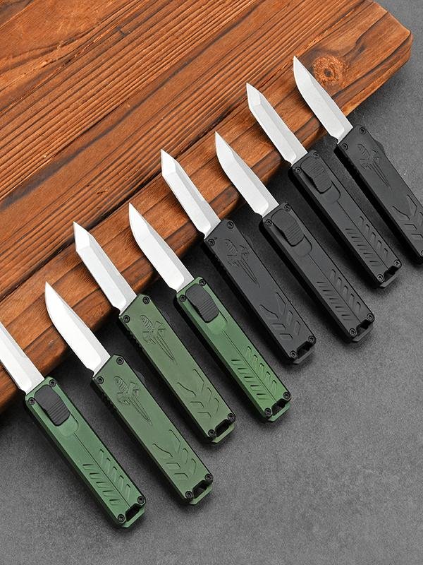 EDC COMES STRAIGHT OUT OF THE ART KNIFE, AND THE POCKET KNIFE OPENS THE BOX WITH A LITTLE ALUMINUM ALLOY