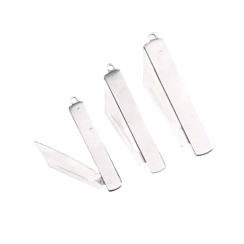 Folding a small knife, stainless steel, with a solid knife, and a key to a small fruit knife