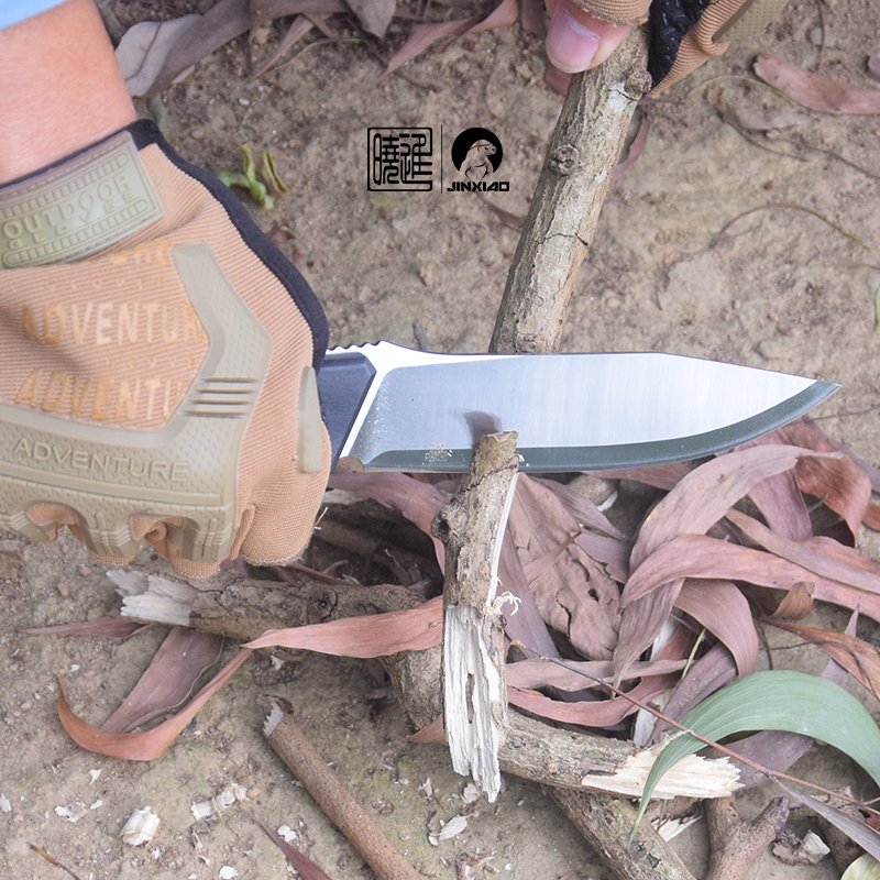 I've been carrying camping knives with me