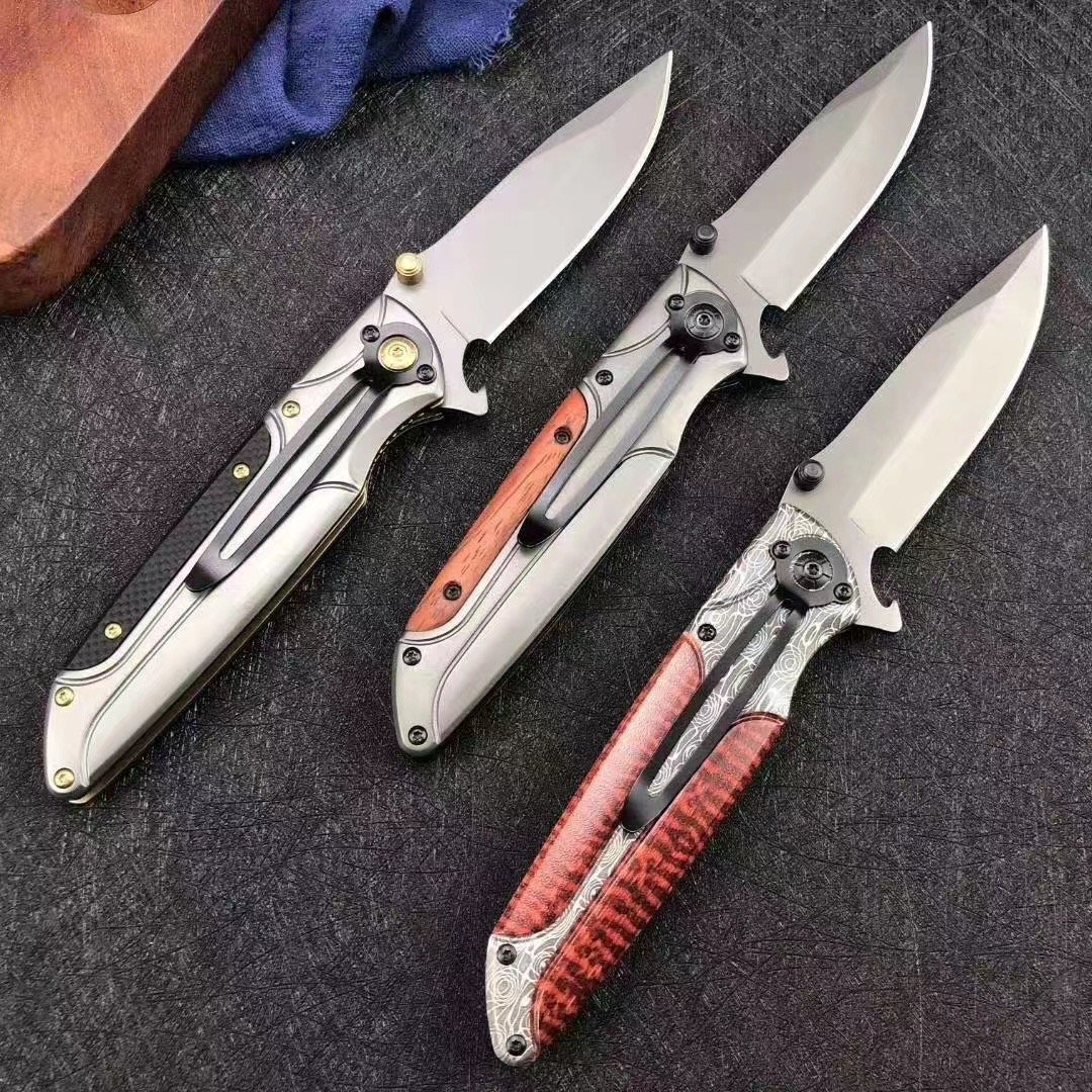 An outdoor knife with a multi-purpose folding knife carries a field defensive knife and a small fruit knife