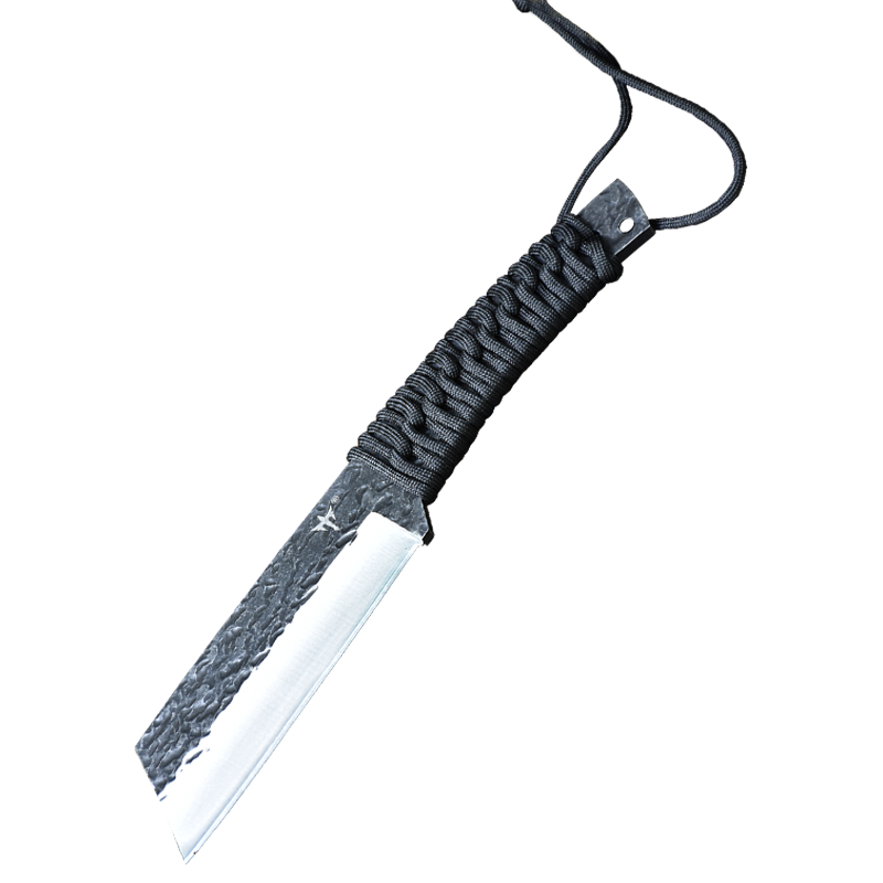 The field camp for outdoor survival uses a lot of knives with a high-strength