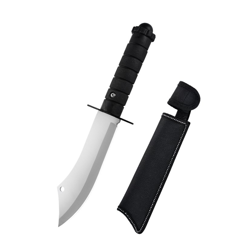 And on the outside, he went to camp with a straight knife with a high-strength sharp blade and a small knife to collect a fruit knife