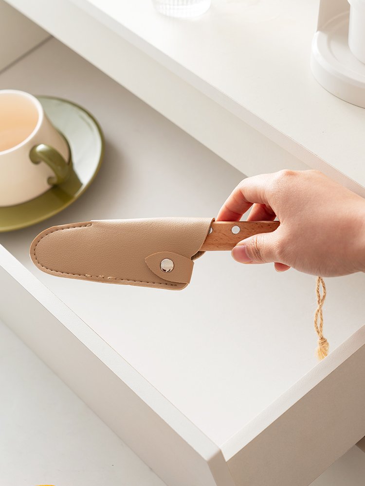 onlycook, the nordicins had a fruit and steel-stabbing knife, and a fielding knife