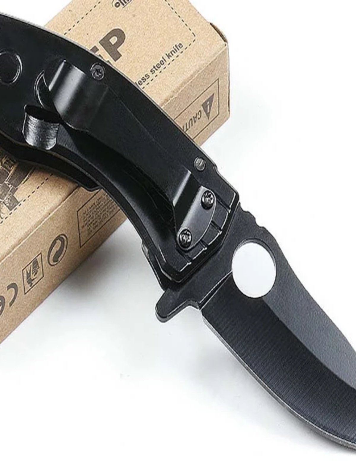 An outdoor folding knife, a high-string blade, a sharp knife, and a fruit knife with it