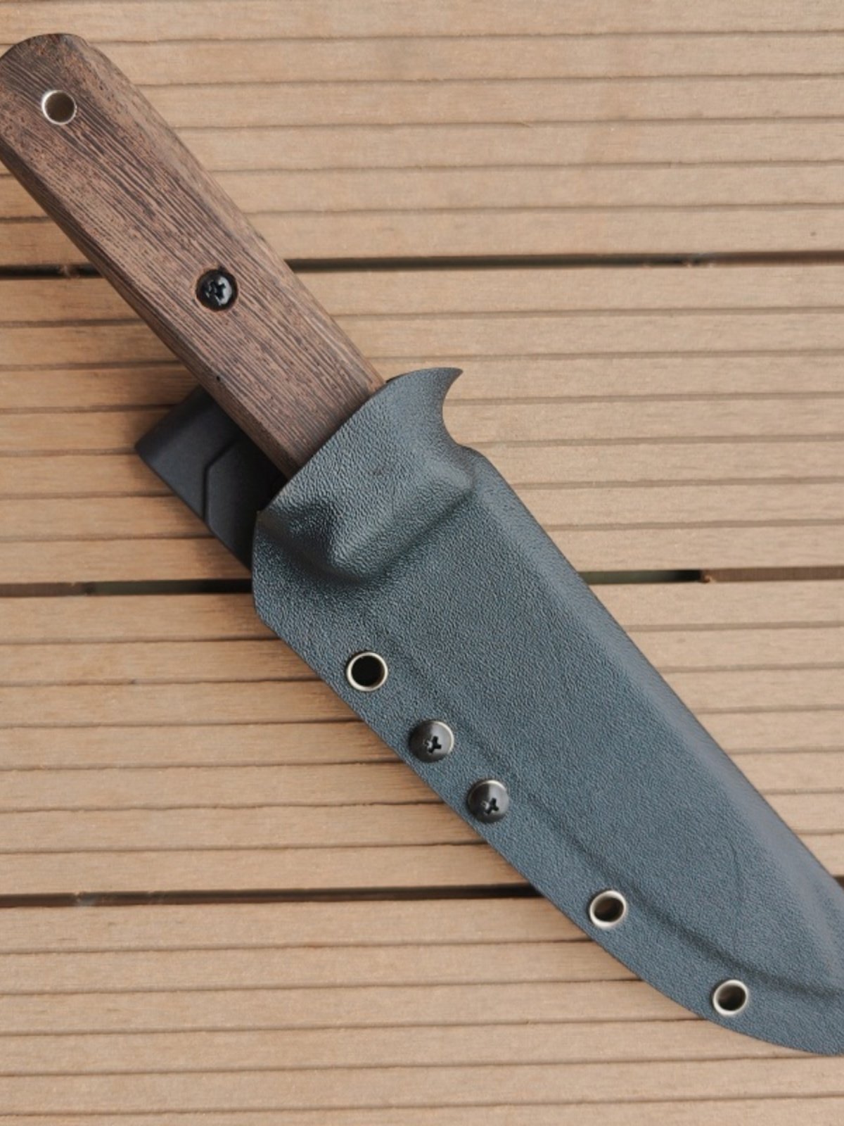THE BBC CAMP IS A LIVE KNIFE TO A DIRECT OPENER