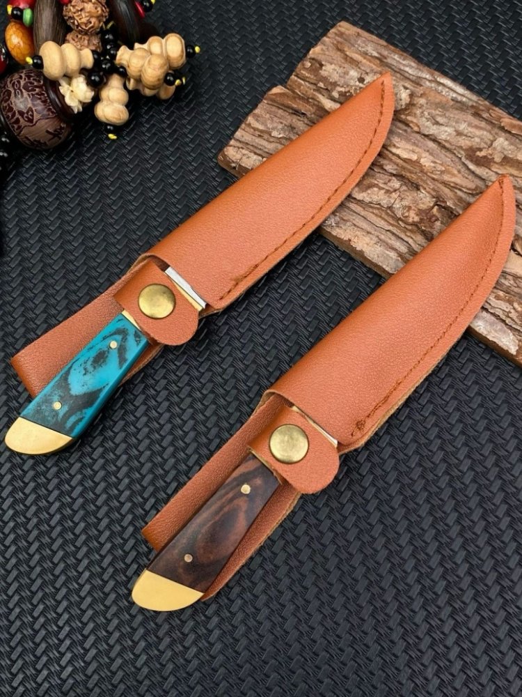 The Mongol hand with the meat knife and the knife in the kitchen can sharpen the knife with the sharp fruit knife and the lamb