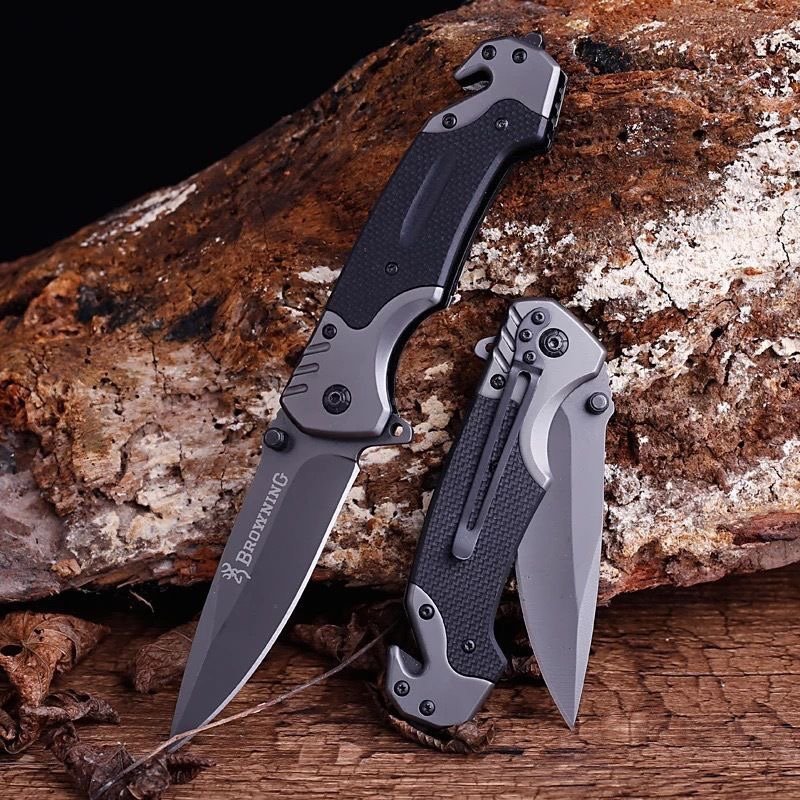 Folding of an outdoor defensive knife, a multi-purpose knife to survive, a sharp fruit knife, a high-strength legal cold weapon