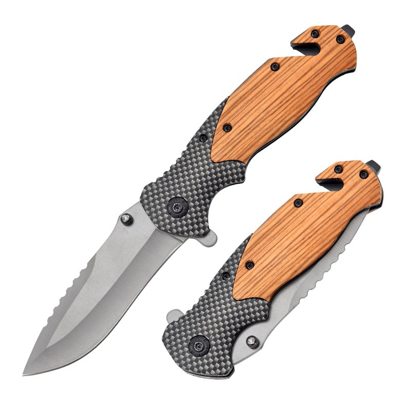 The camping knife was folded with a small knife and a small fruit knife with a mini camper knife