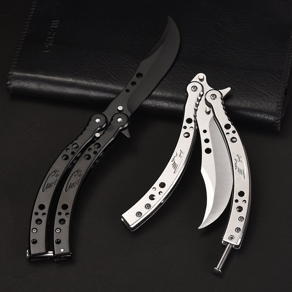 BUTTERFLY KNIFE AND CLAW KNIFE AROUND THE CSGO, TRAINING IN HAND-WRECKING KNIFE AND TOY-PLAYING