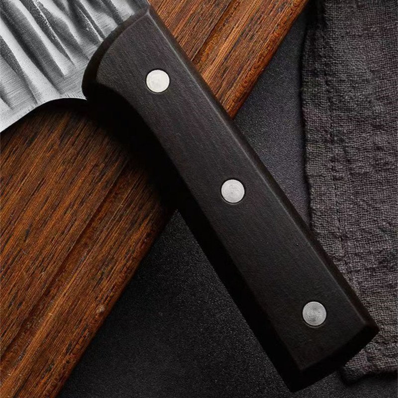 Scratch blades for hammer-graining
