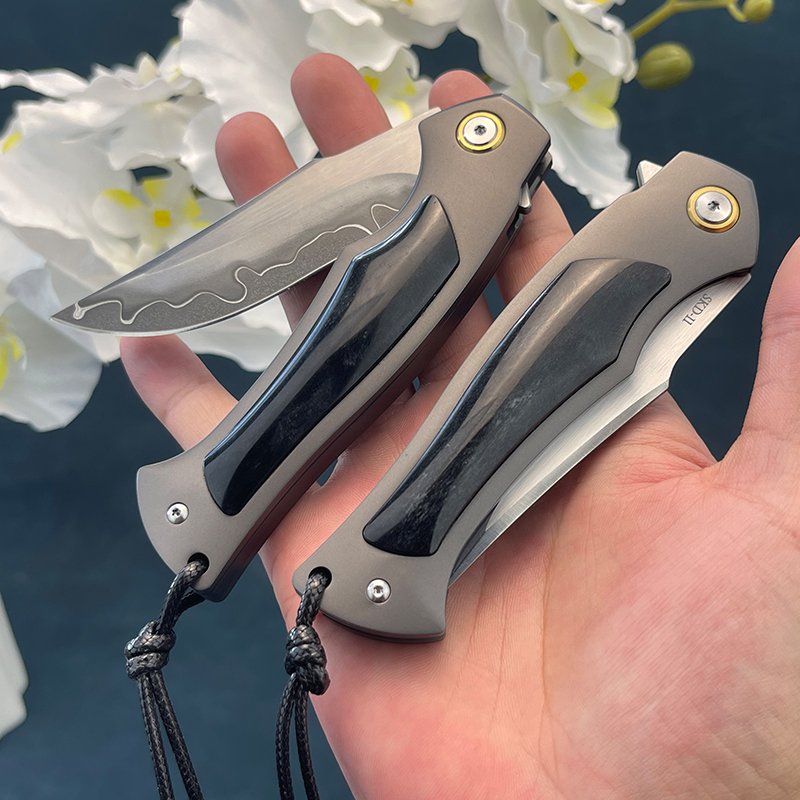 IMPORTING HIGH-HARD SKD-11 BLADE FOLDING SMALL KNIFE FIELD KNIFE WITH MULTI-PURPOSE KNIFE