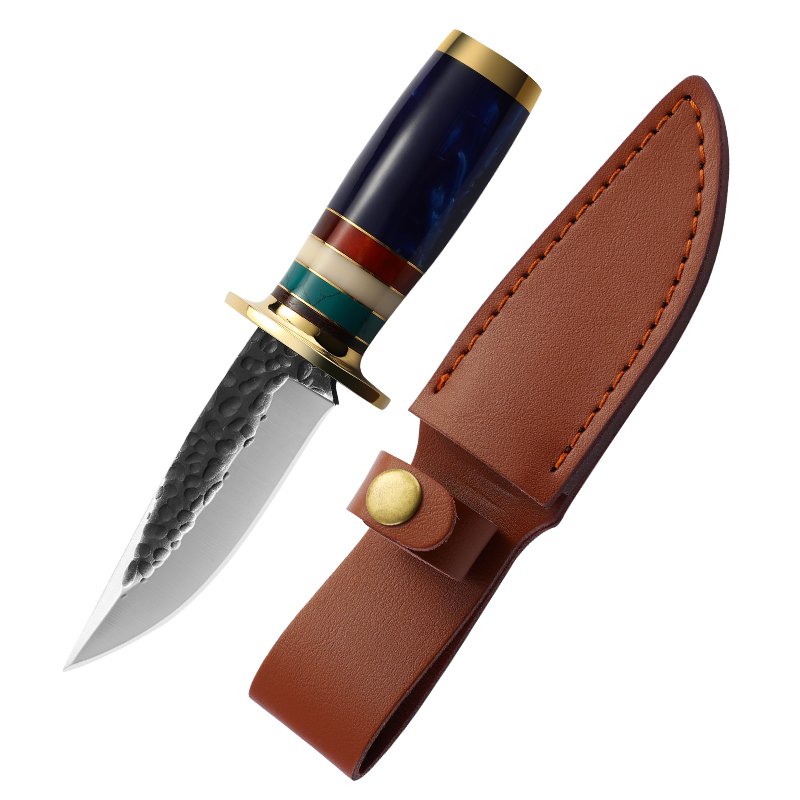 A high-intensity knife in the open can bring a camping knife and roast a knife with a knife and a knife
