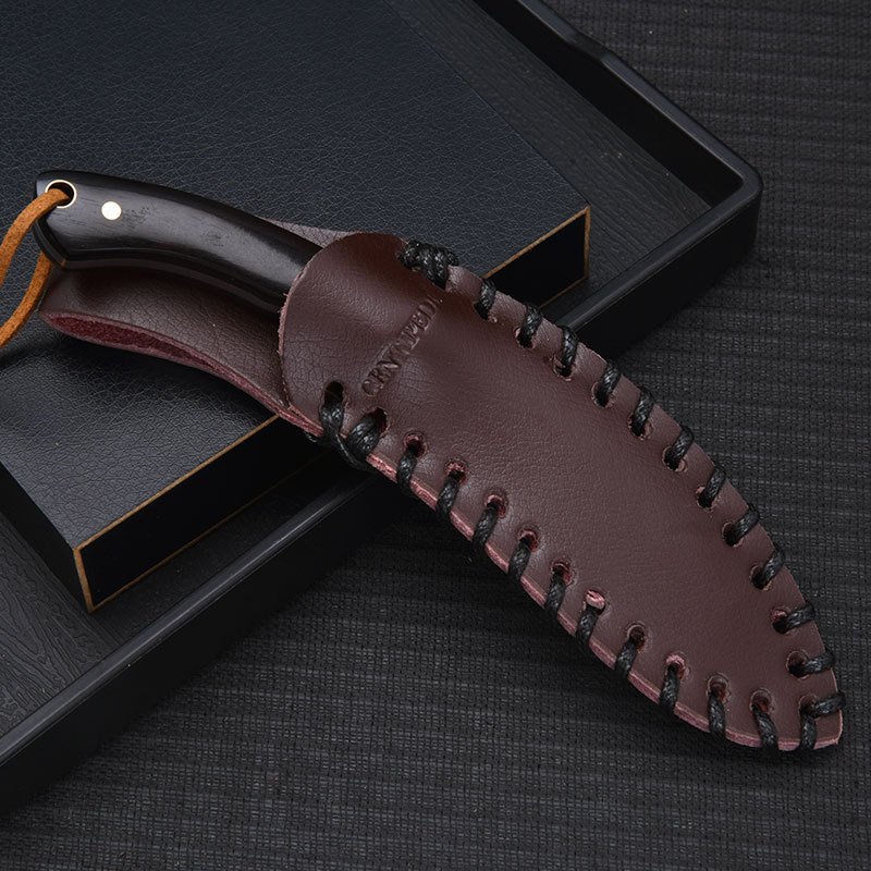 MONGOL EATS A MEAT KNIFE AND A LEG KNIFE AND A LEATHER-COVERED FRUIT KNIFE