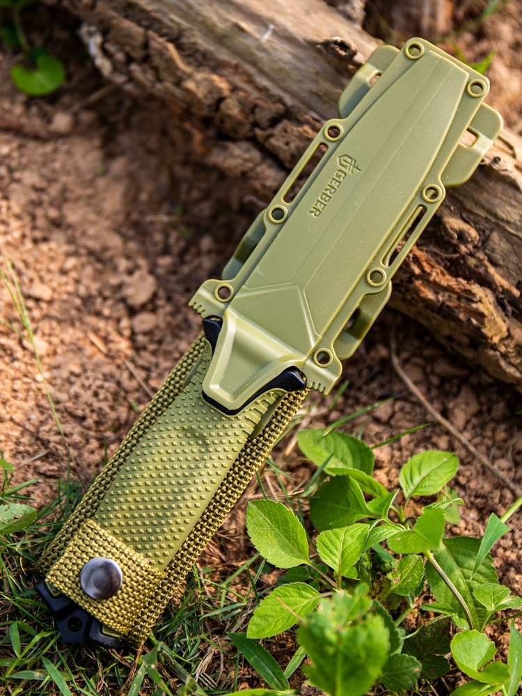 A high-strength, sharp, wild, life-saving knife with a multi-purpose tactic to survive in the field