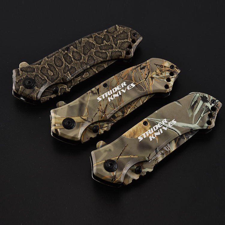 An outdoor python folding knife to survive in the field
