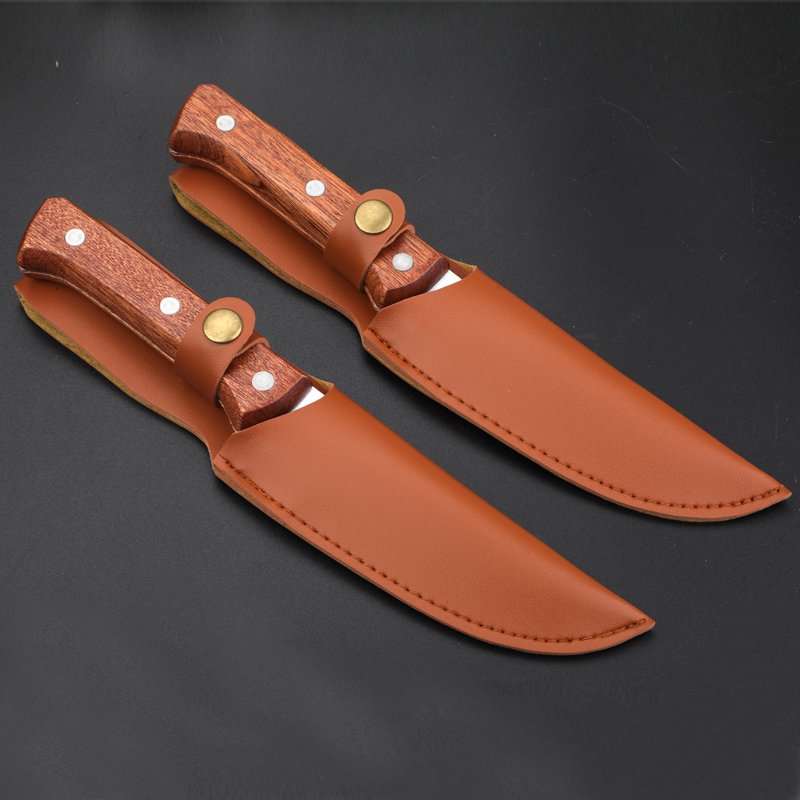 In the outdoors, the stainless steel carries a small knife with a sharp, hard-drive lamb chopper and a meat knife to survive