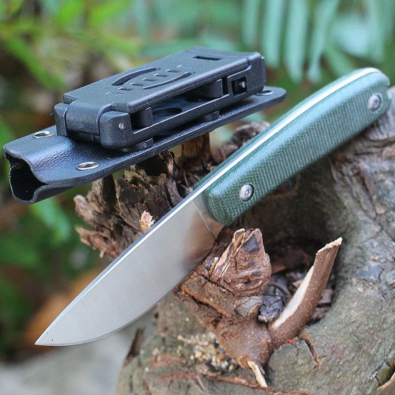 An outdoor knife with a field life, a straight knife to protect himself from