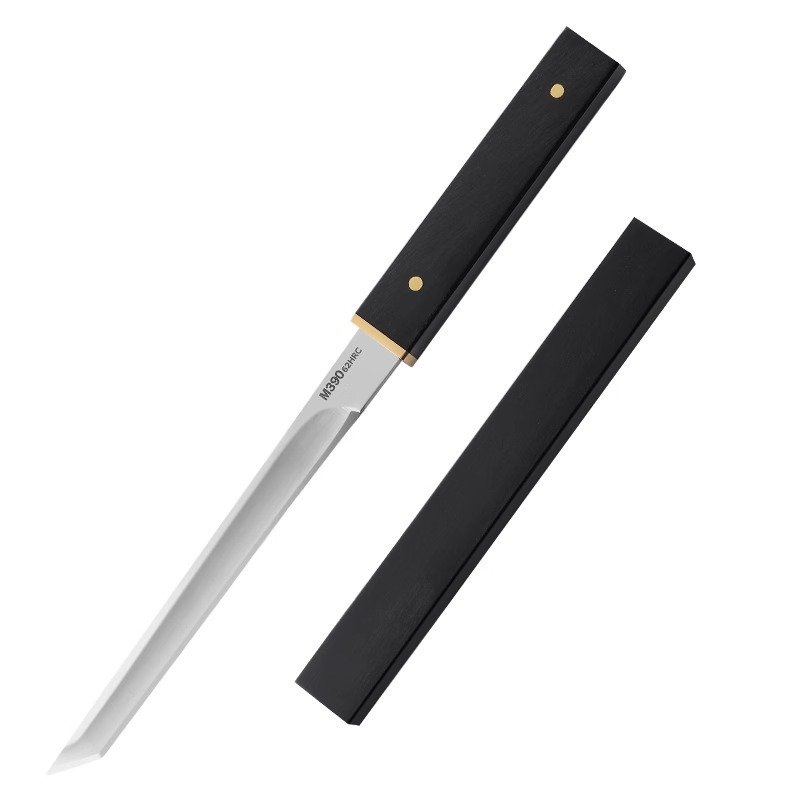 AN OUTDOOR KNIFE WITH A PORTABLE KNIFE TO PROTECT THE FAMILY WITH A CAR-BORNE EMERGENCY FRUIT KNIFE AND A SHARP M390 HARD KNIFE
