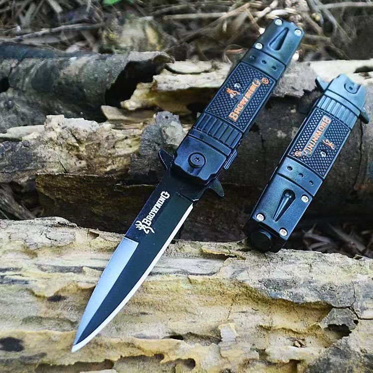 EDC CARRIES THE KEYS TO THE MULTIPURPOSE BROWNING KNIFE FOR THE MINI CAMP