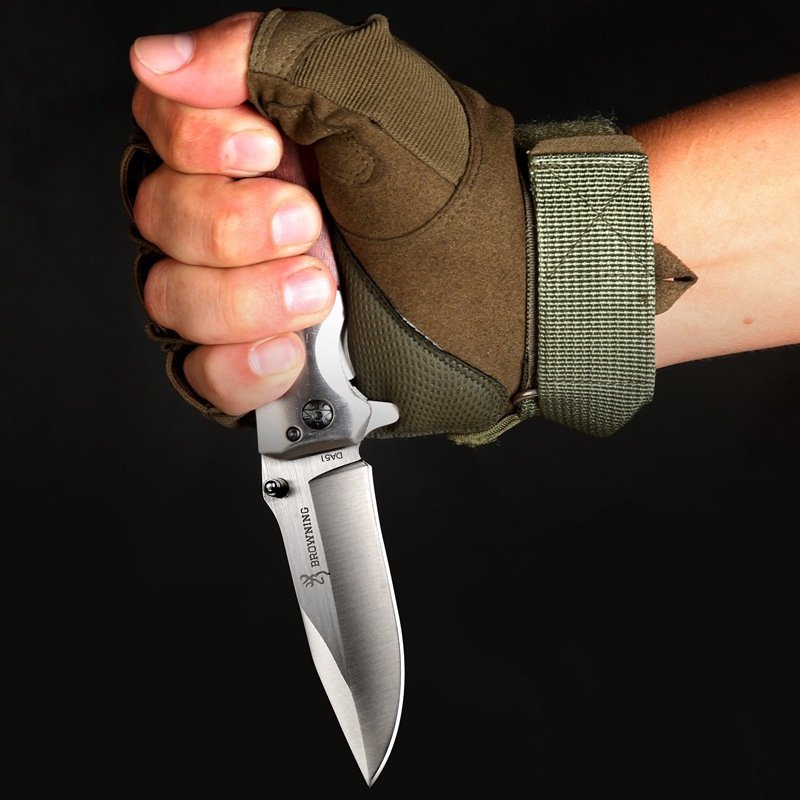 Browning's open-air knife is a multi-purpose folder