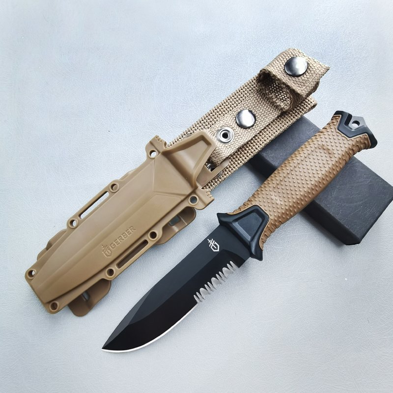 AN OPEN-DOOR EXPLORER, A SWISS TACTICAL KNIFE, BG, A CAMPING KNIFE WITH A DRAGON BLADE