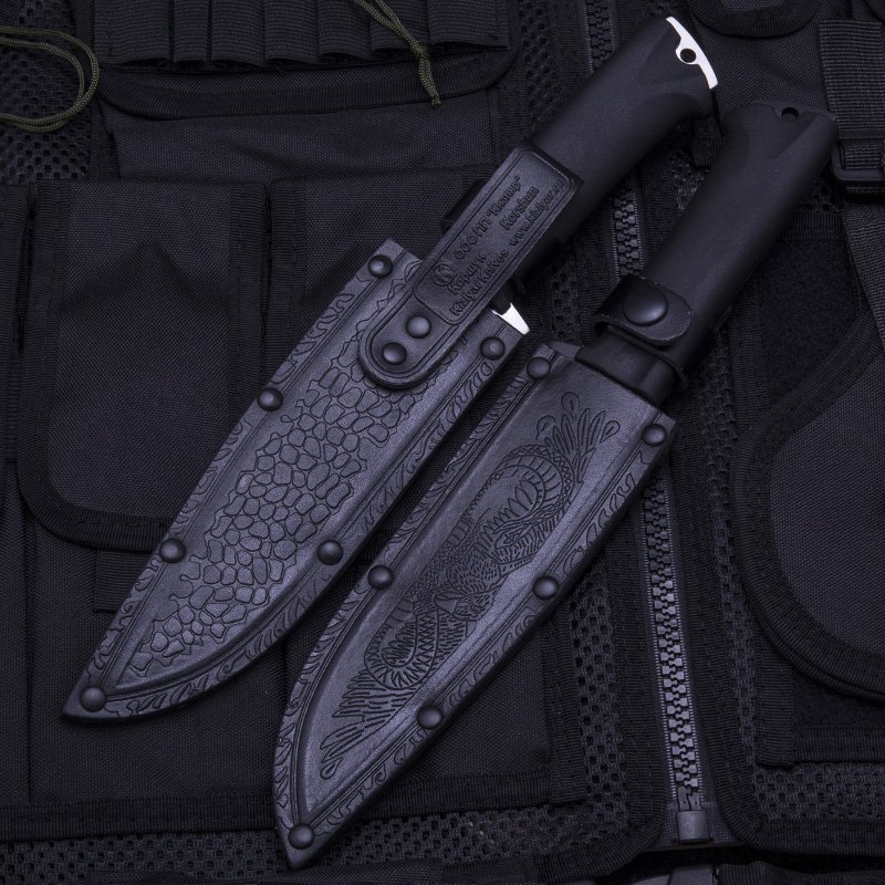 A Russian phoenix tactical knife for survival in the field
