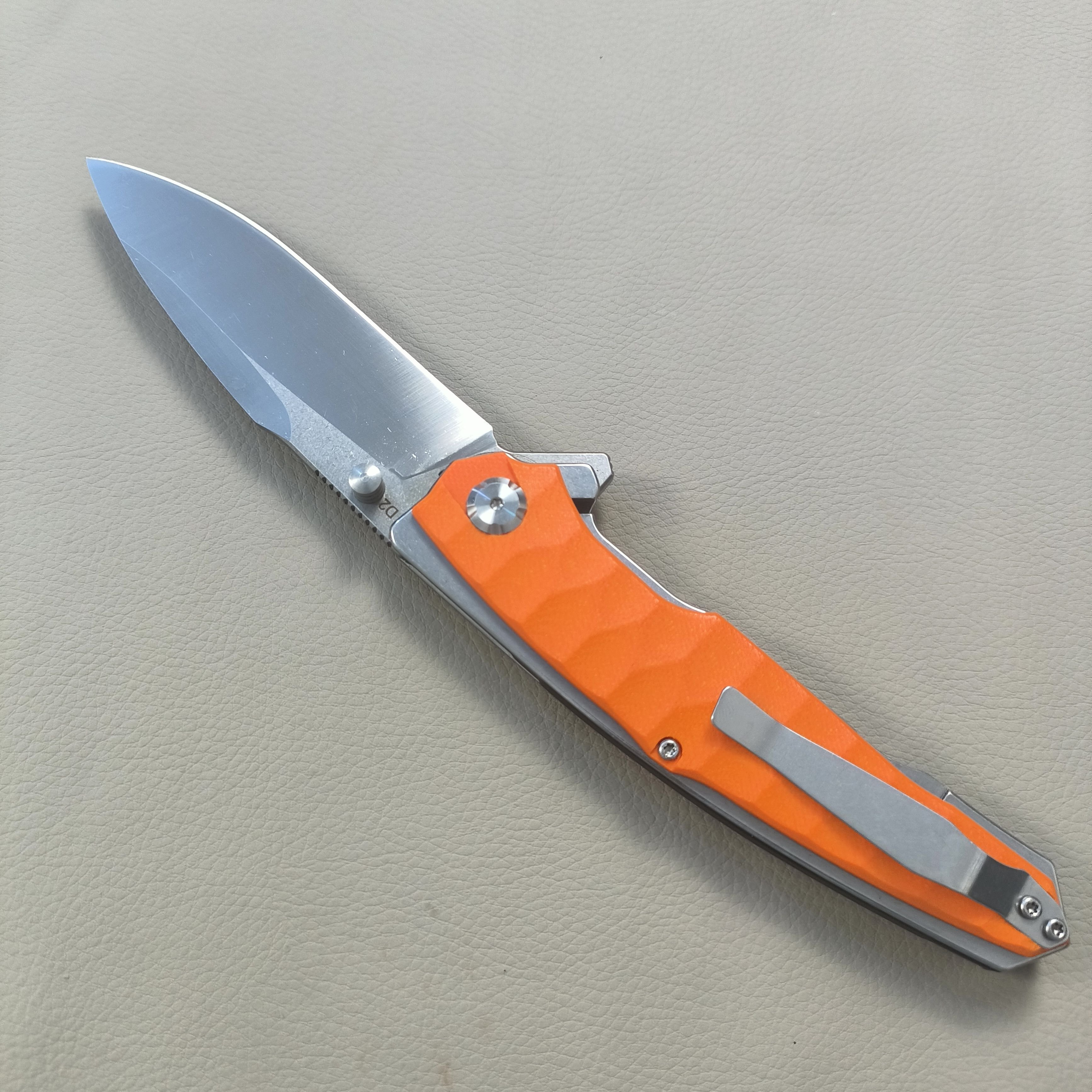 G10 CAMPING OUTDOORS WITH A FRUIT KNIFE FOR THE FAMILY WITH A RAZOR