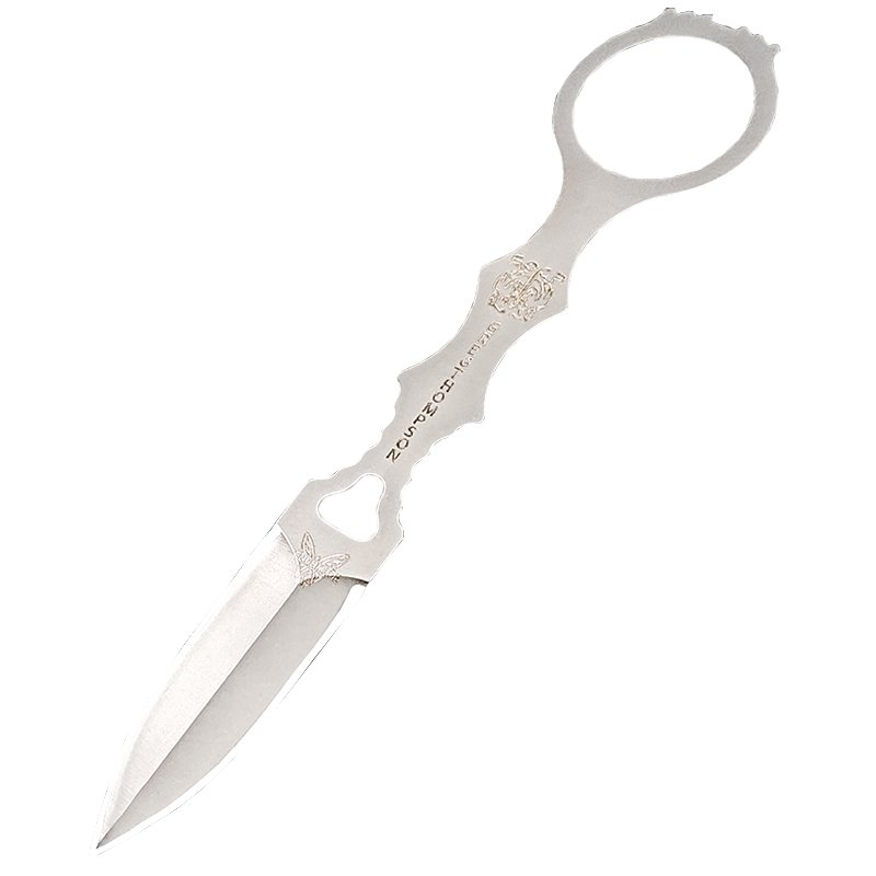 The field camp with a high-intensity knife to defend itself from the wilderness