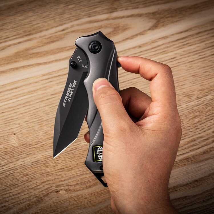 A multi-purpose folding knife for an outdoor excursion, a high-strength camp roasted fruit knife and a body-proof knife
