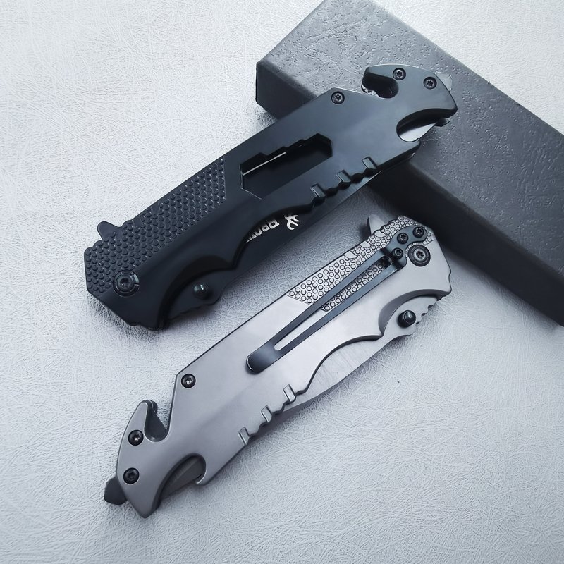A full steel field knife, a folding knife, and a fruit-engineer's knife