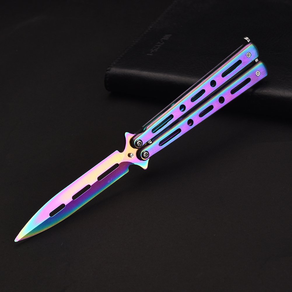 Butterfly practiced a knife and a cleaver