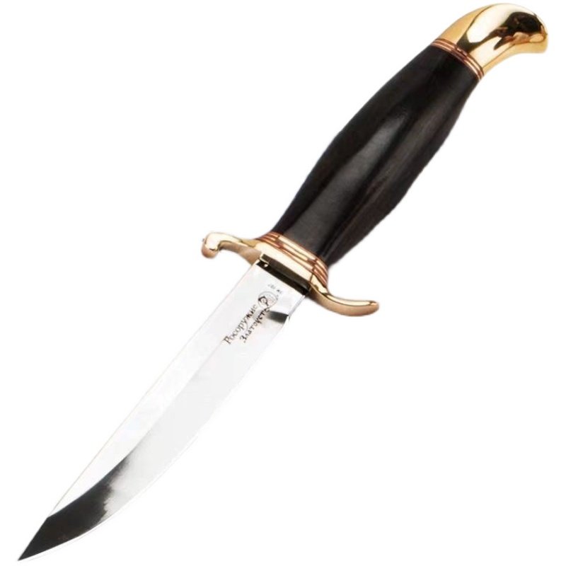 Russian exterior knife with a high-strength, straight-stabbing knife to survive