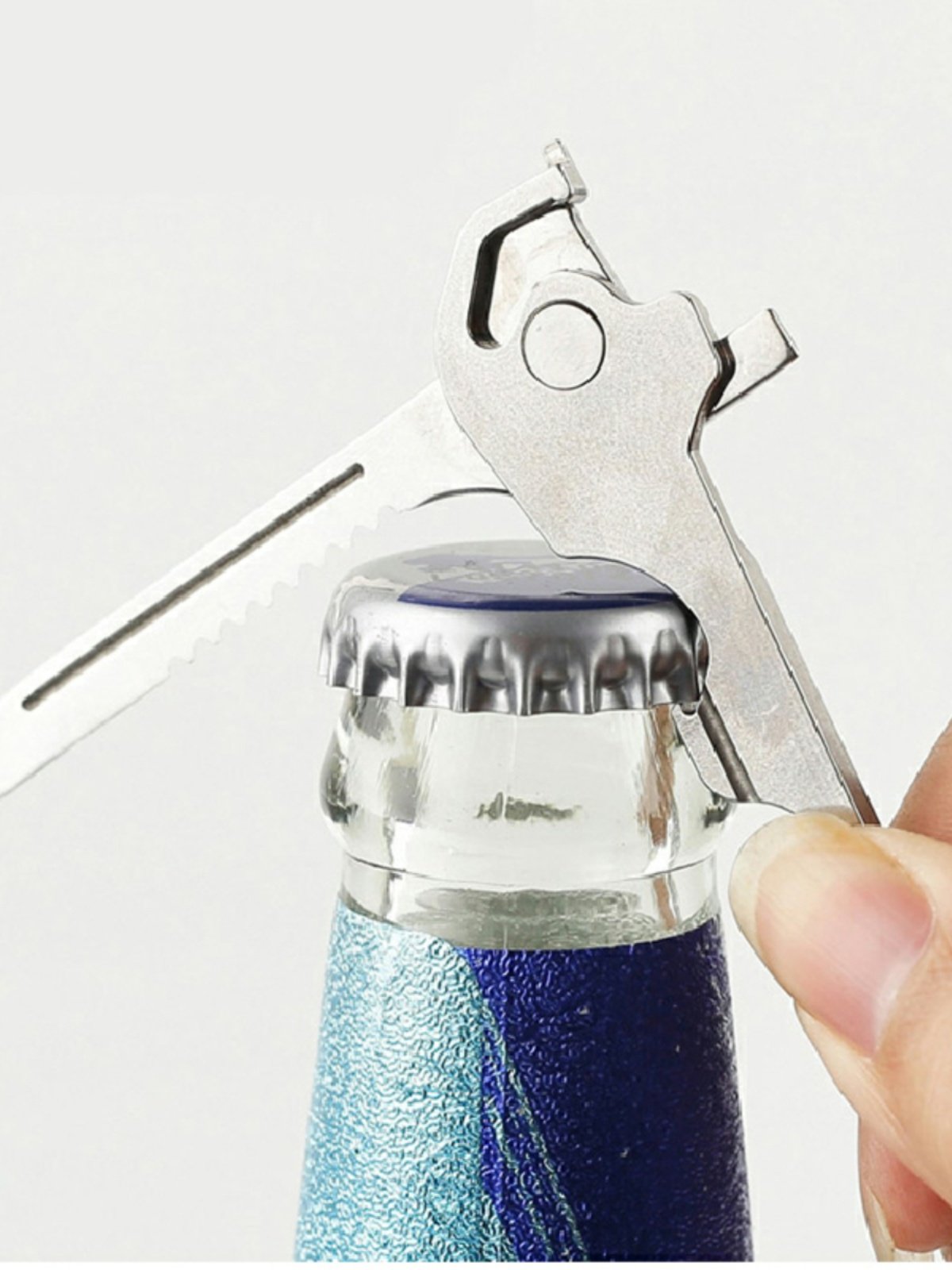 An outdoor multi-purpose key button of eight and a fold of mini-Swiss multi-purpose tools carries a screwdriver