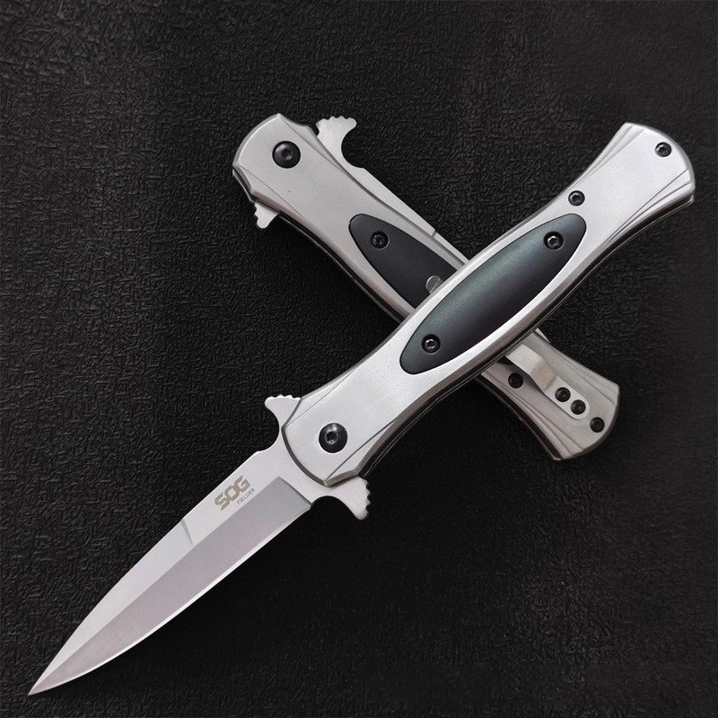 An outdoor multi-purpose folding knife, a fruit knife, a high-string field vehicle with a body-protected knife for camping knives