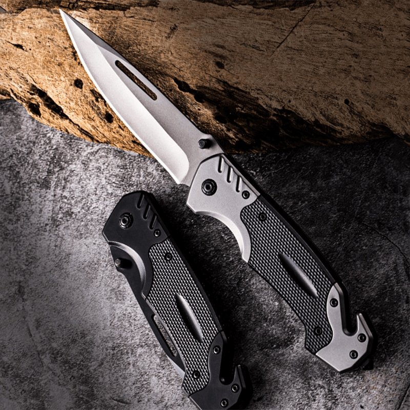 The exterior blades are sharp-cut fruit, often with a knife folding knife and a fruit knife to survive in the field