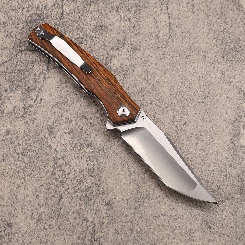 HIGH-HARD D2 STEEL FIELD STEEL KNIFE EDC PORTABLE FOLDING KNIFE FOR PROTECTION OF BODY BLADES