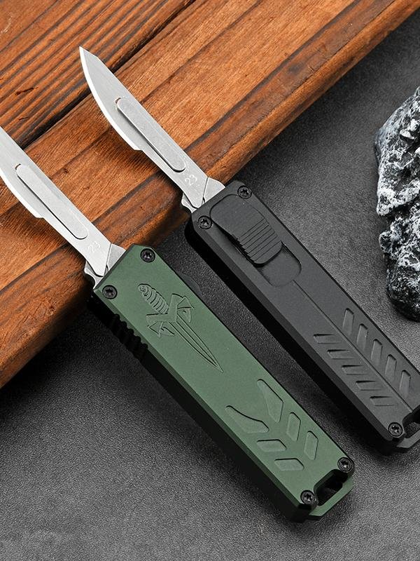 THE ALUMINIUM ALLOY EDC COMES STRAIGHT OUT OF THE ART KNIFE, OPENS THE BOX, OPENS THE DELIVERY
