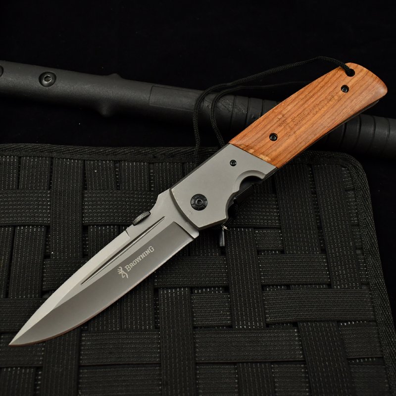 A field tactical knife with a high-string, sharp-default, fruit knife