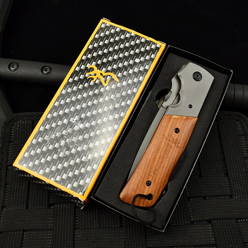 A field tactical knife with a high-string, sharp-default, fruit knife