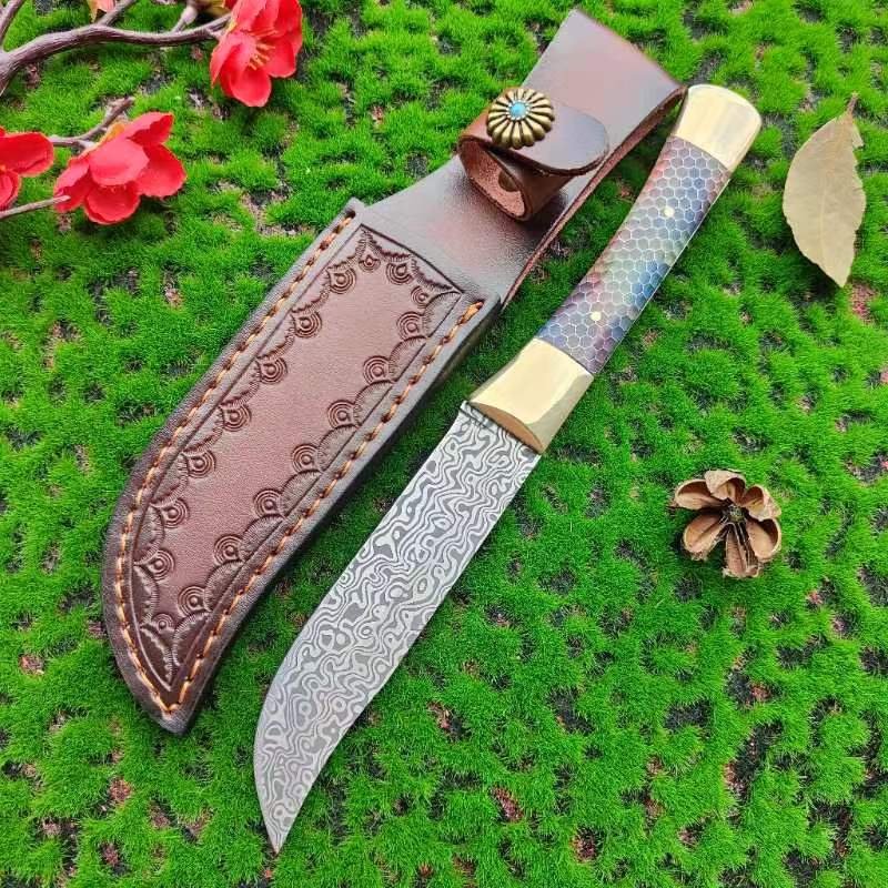 The mini-lined, corrosive steel field rescue camper hunts for the Mongol meat knife with the height and hard