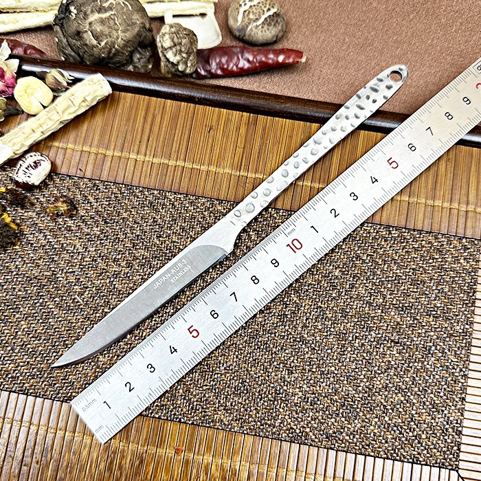 Foreign trade inventory handles rusty steel skinners, hand-carving and hand-carving