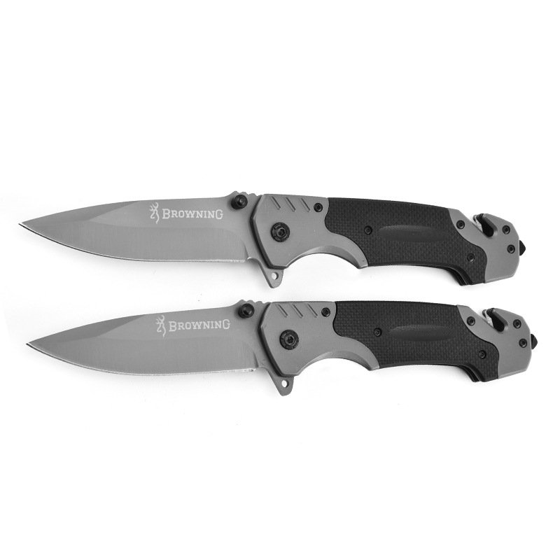 CAMPING OUTSIDE WITH A MULTI-PURPOSE SERGEANT FOLDING KNIFE, A SWISS D2 STEEL HIGH-HEAVY GEOMETRY