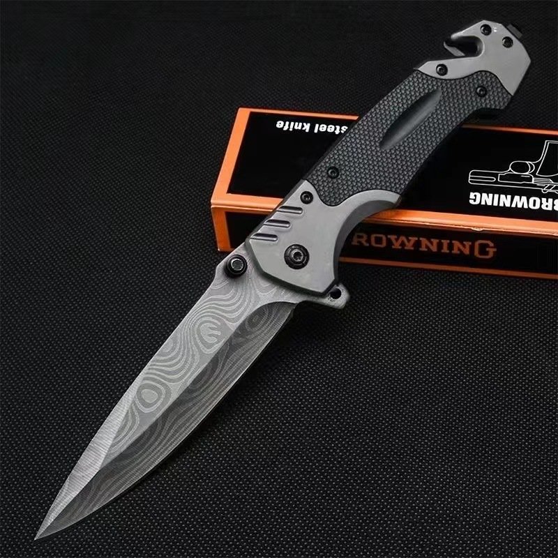 A small knife with a high-strength Damascus-grained folding knife and a multi-purpose decorated family fruit knife